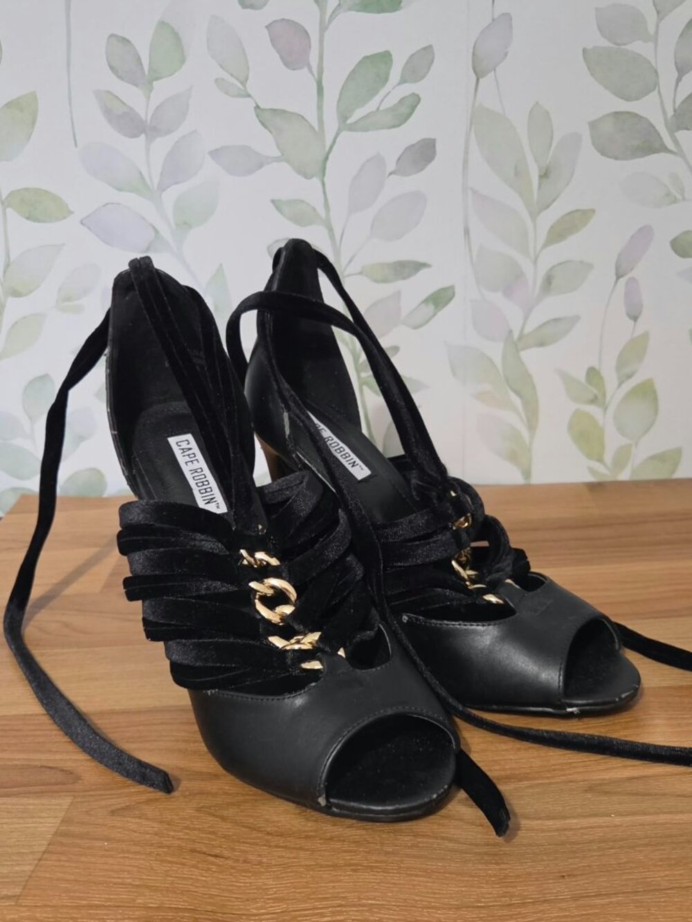 Cape Robbin Black Peep-Toe Wraparound Strappy Heels - Size 9M